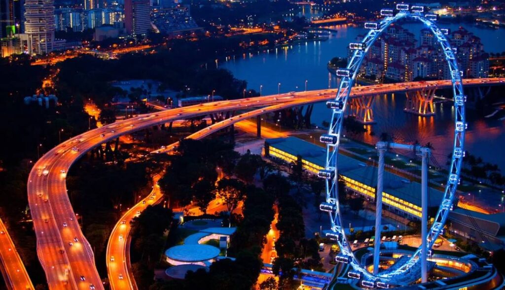 Trải nghiệm vòng quay Singapore Flyer lớn nhất Châu Á