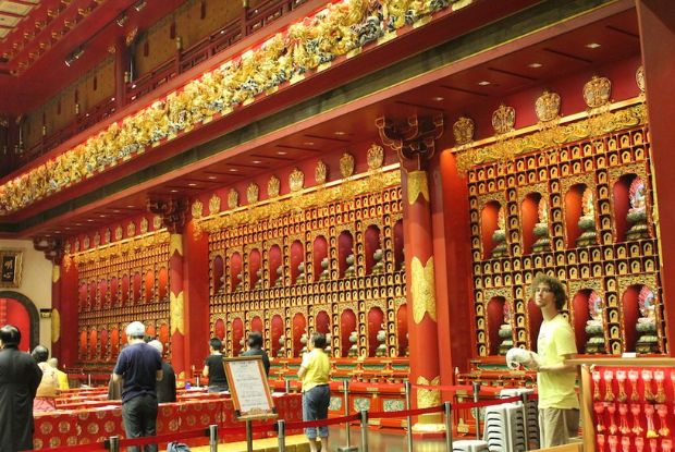 Tour du lịch Singapore 2023 từ Đà Nẵng - Buddha Tooth Relic