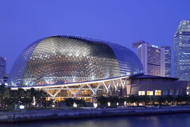 Tour du lịch Singapore a đến z - Nhà hát Esplanade